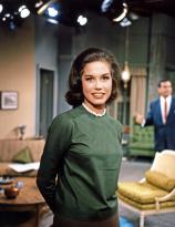 Rare color shot of Mary Tyler Moore from The Dick Van Dyke Show