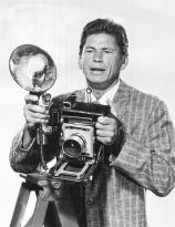 1950s TV show starring Charles Bronson as Mike Kovac, freelance photographer