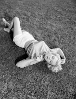 Marilyn Monroe on the lawn