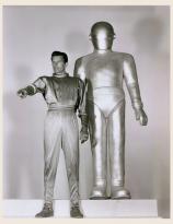 The Day the Earth Stood Still (1951) Michael Rennie and Gort